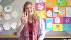 Languages:  Finger Counting to 10 in Chinese